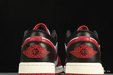 Black Toe Jordan 1  Low Retro Reverse 0423